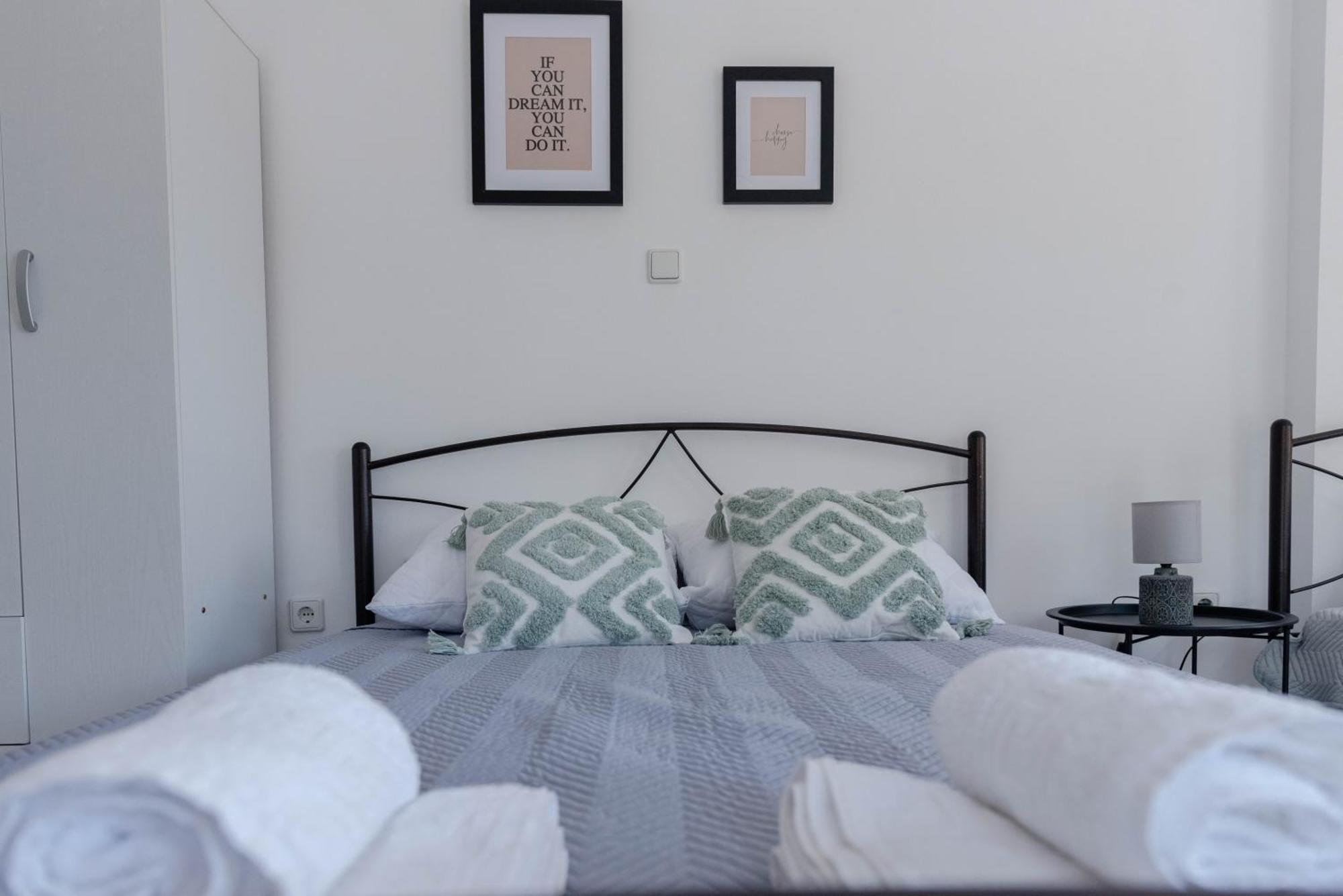 Muses_calliope, Chios Apartment Karfas