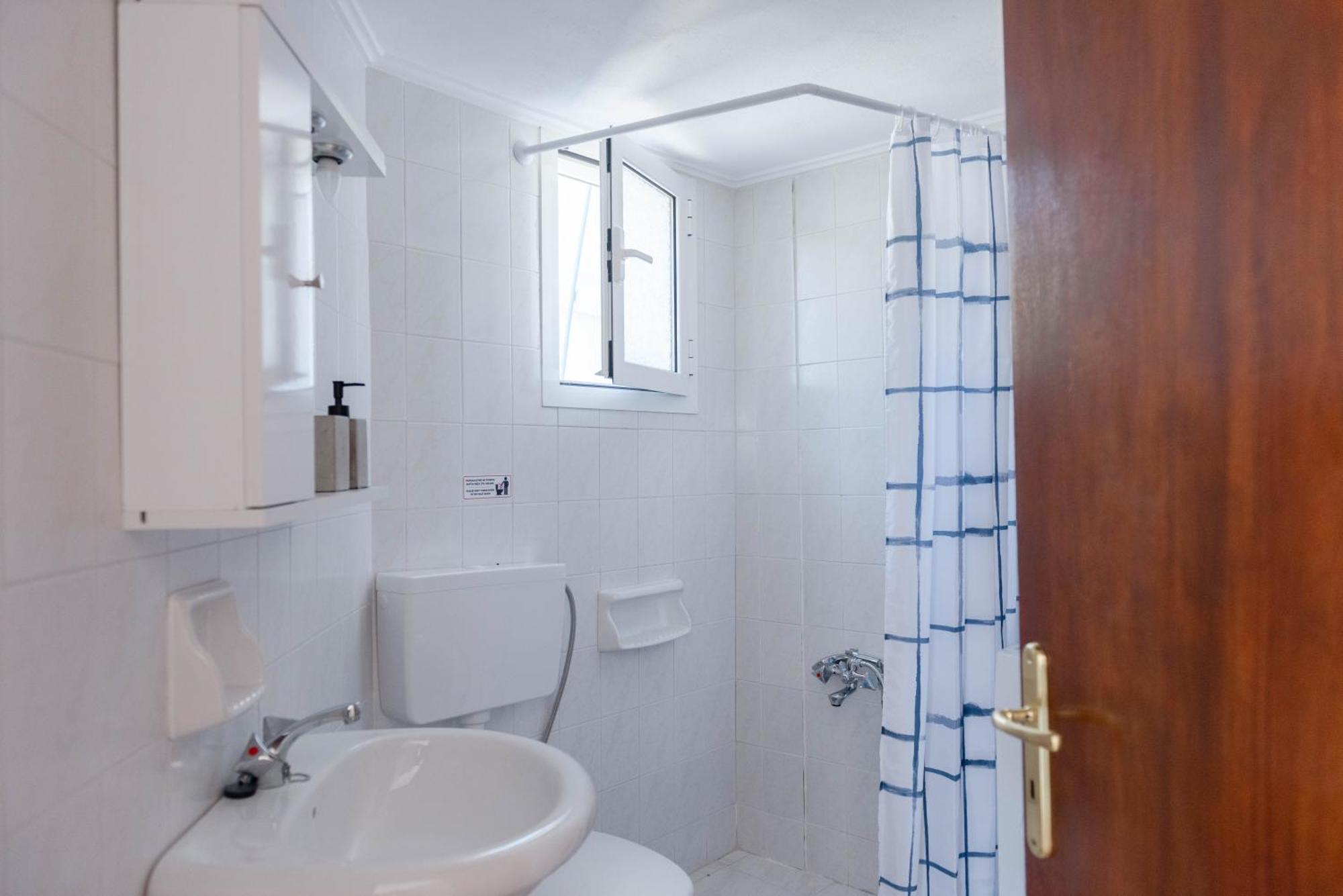 Muses_calliope, Chios Apartment